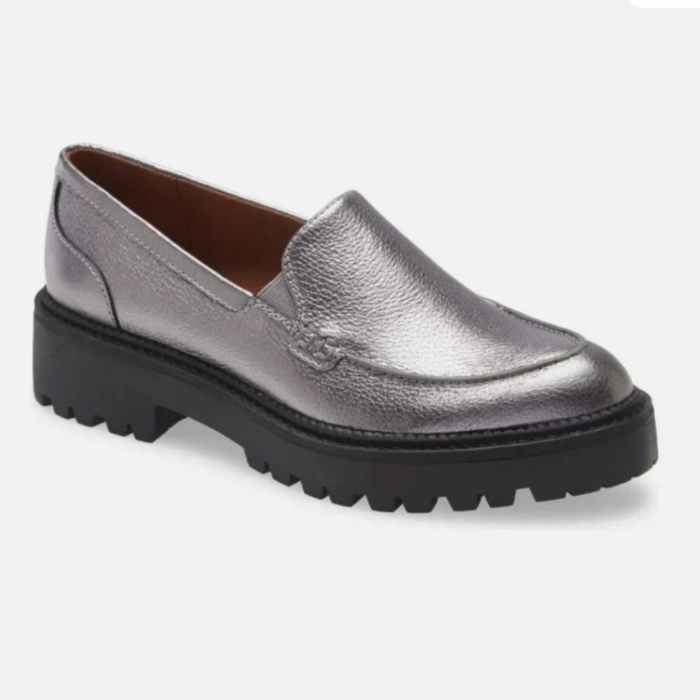 Caslon Metallic Silver Leather Loafers